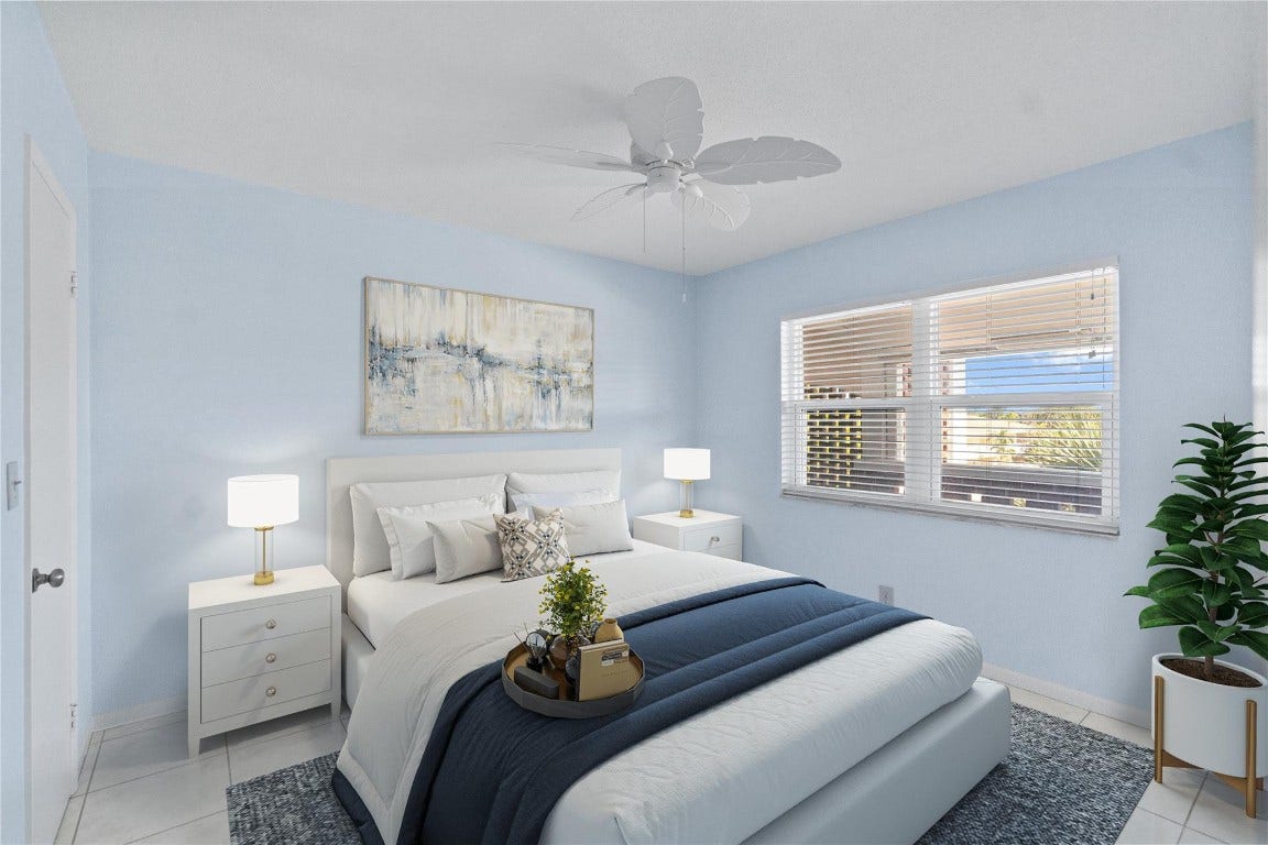 2050 NE 39th Street, #302e, Lighthouse Point, FL 33064