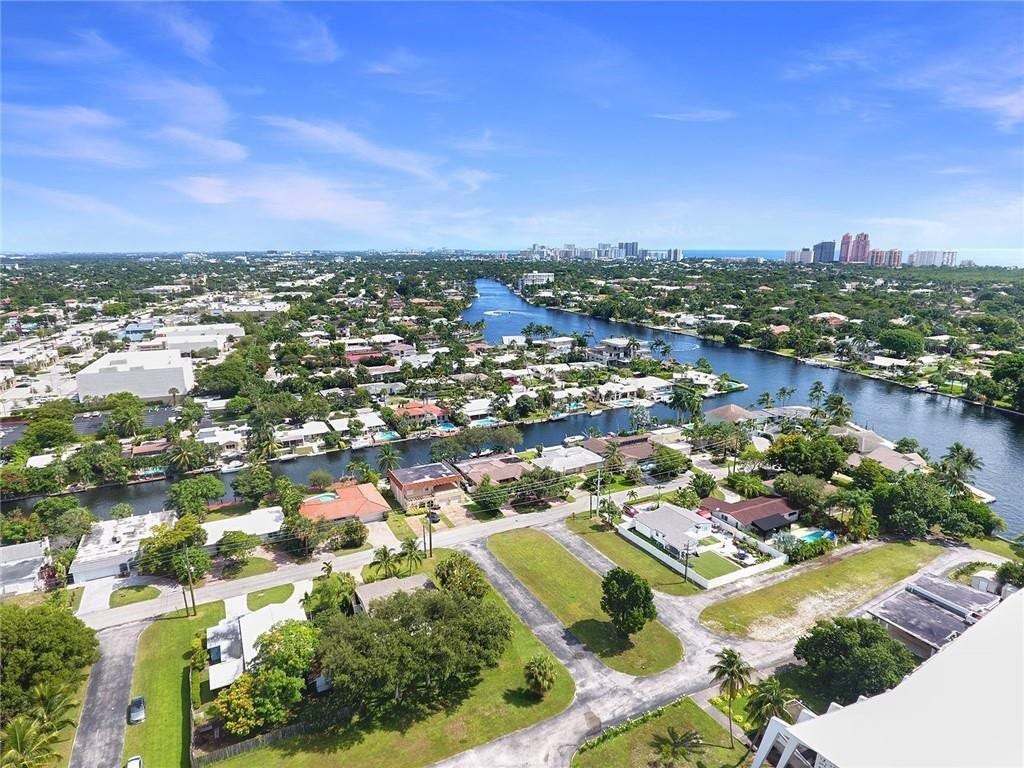 2031 NE 14th Court, Fort Lauderdale, FL 33304 Photo 40