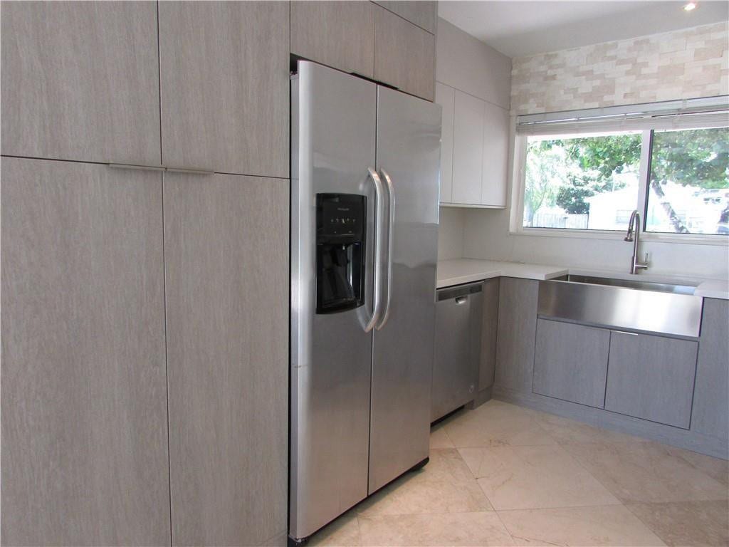 2031 NE 14th Court, Fort Lauderdale, FL 33304 Photo 12