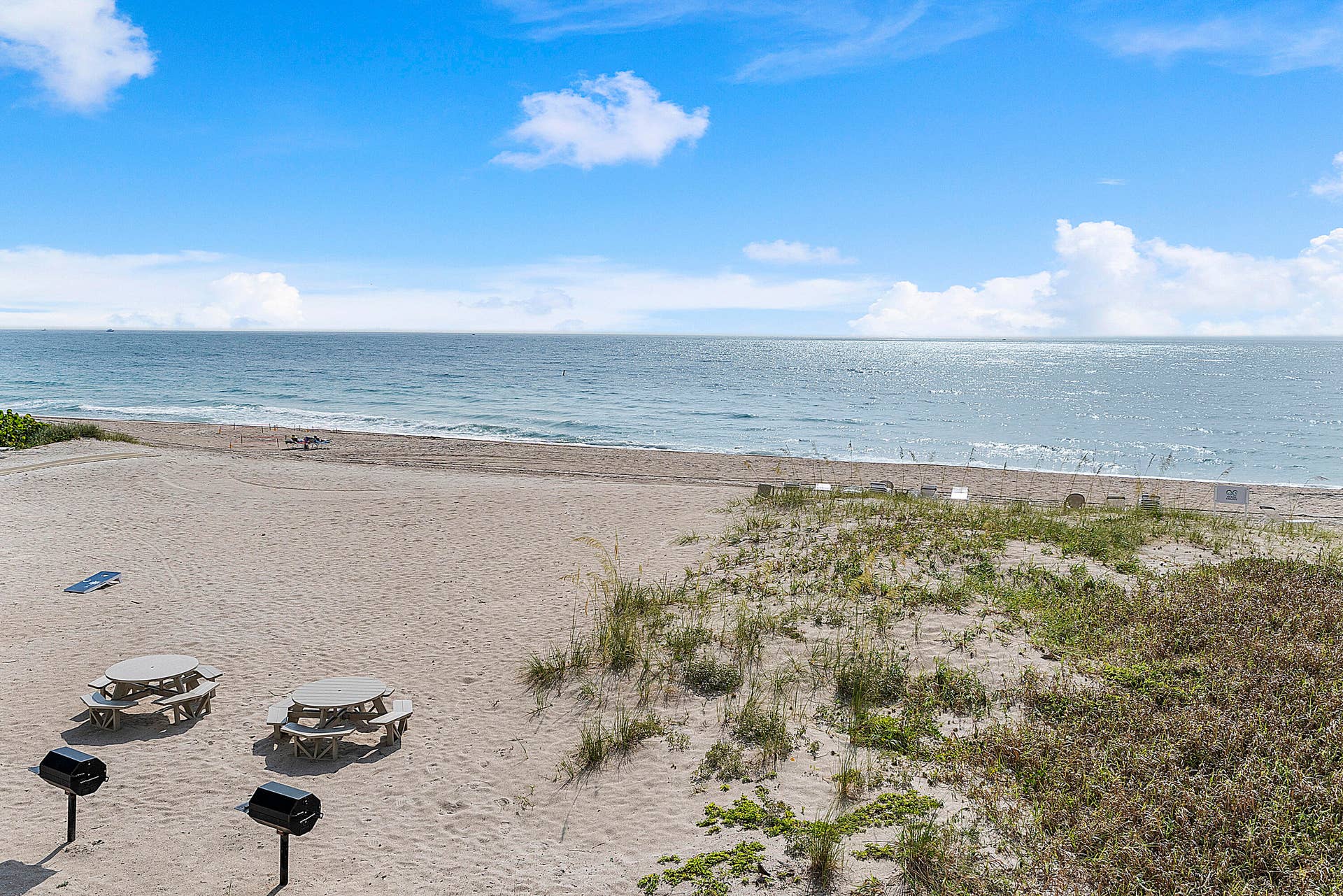 1 BB beach