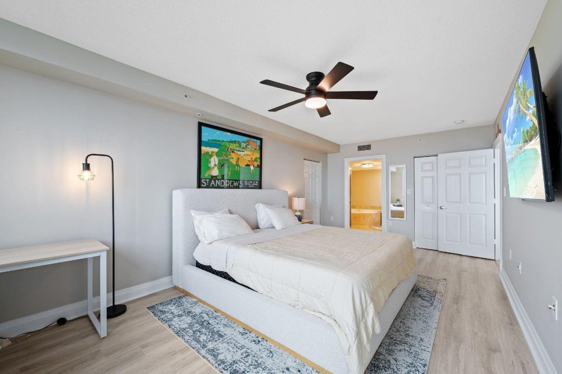 2011 N Ocean Boulevard, #1605, Fort Lauderdale, FL 33305