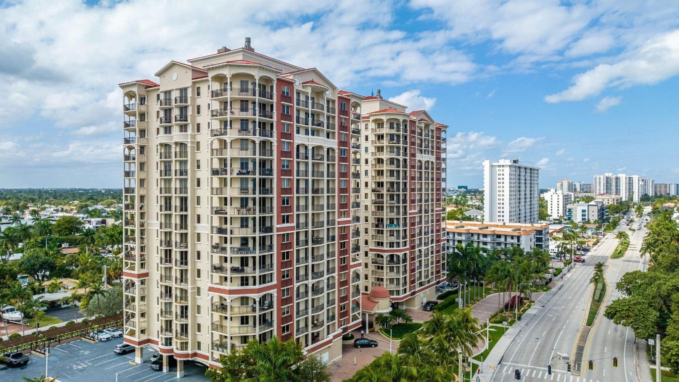 2011 N Ocean Boulevard, #1605, Fort Lauderdale, FL 33305