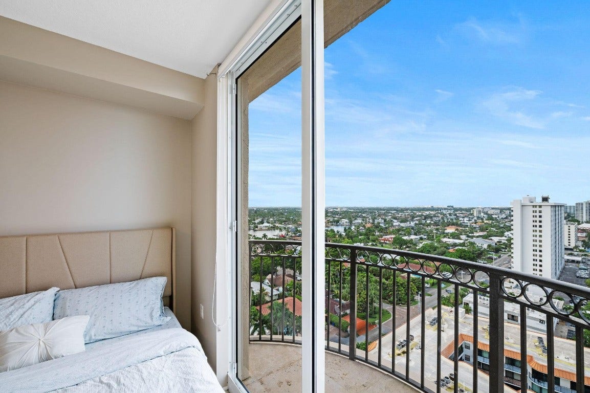 2011 N Ocean Boulevard, #1605, Fort Lauderdale, FL 33305
