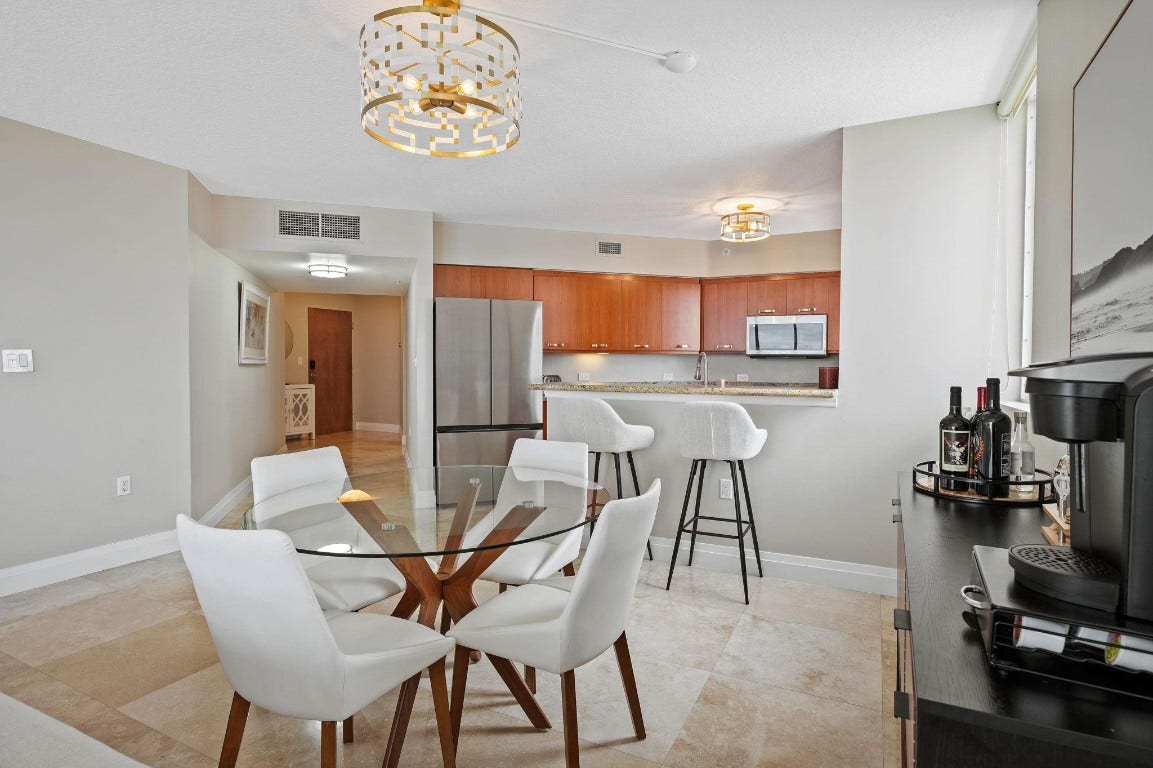 2011 N Ocean Boulevard, #1605, Fort Lauderdale, FL 33305