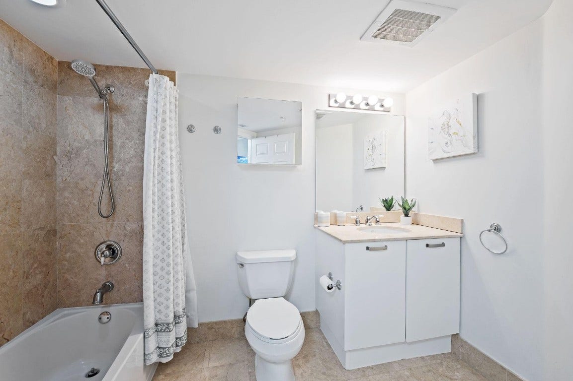 2011 N Ocean Boulevard, #1605, Fort Lauderdale, FL 33305