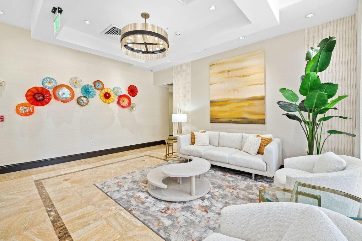 2011 N Ocean Boulevard, #1605, Fort Lauderdale, FL 33305