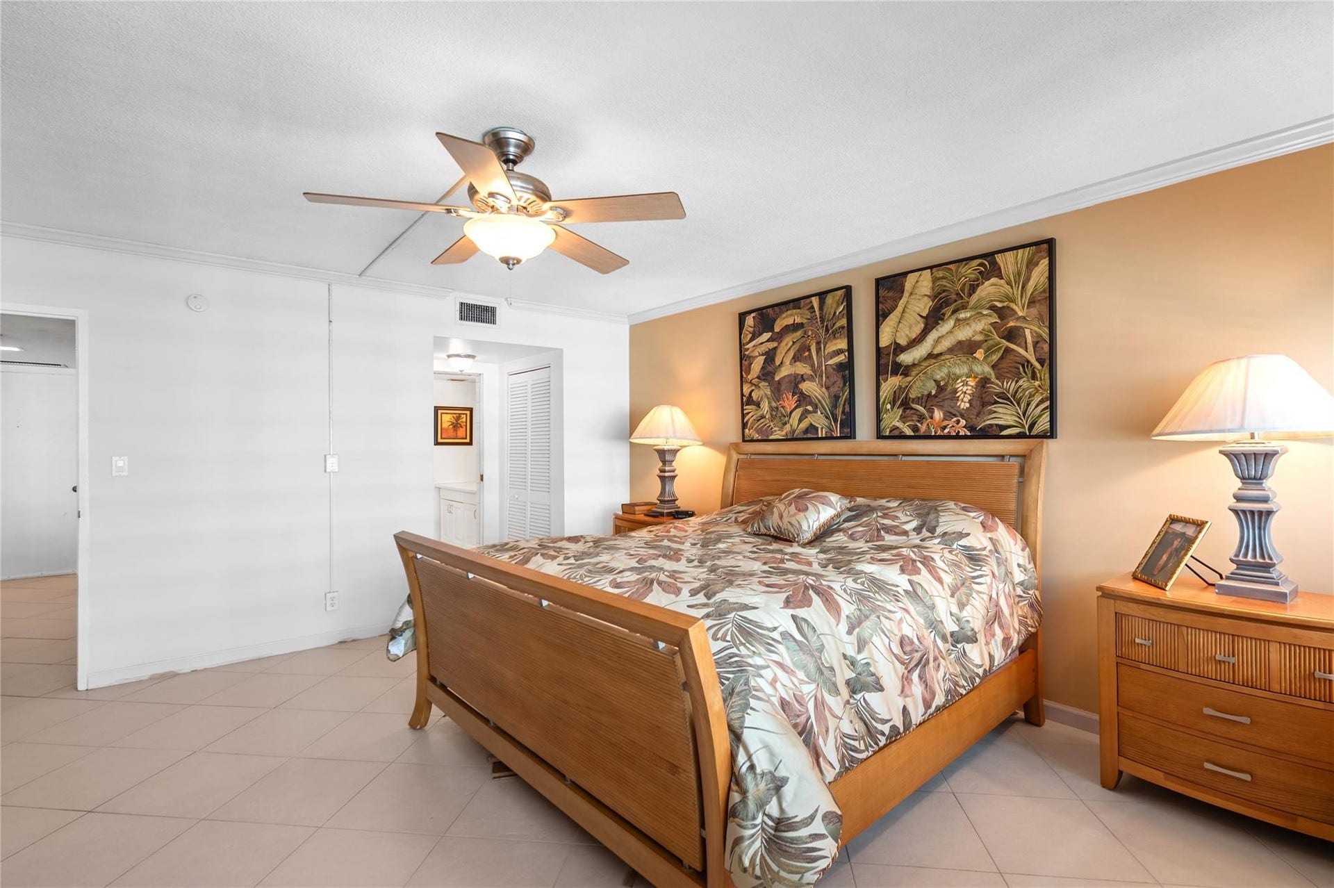 3430 Galt Ocean Drive, #1205, Fort Lauderdale, FL 33308