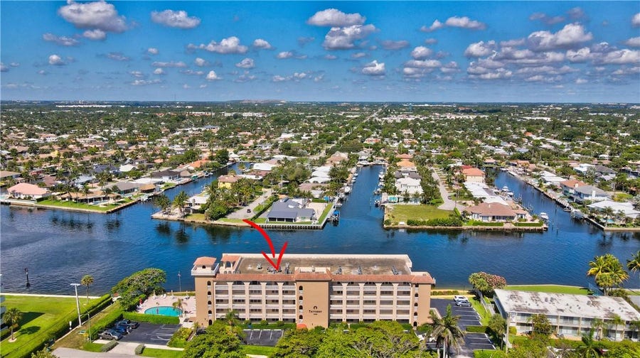 Property photo for 985 SE 19 Avenue, #204, Deerfield Beach, FL