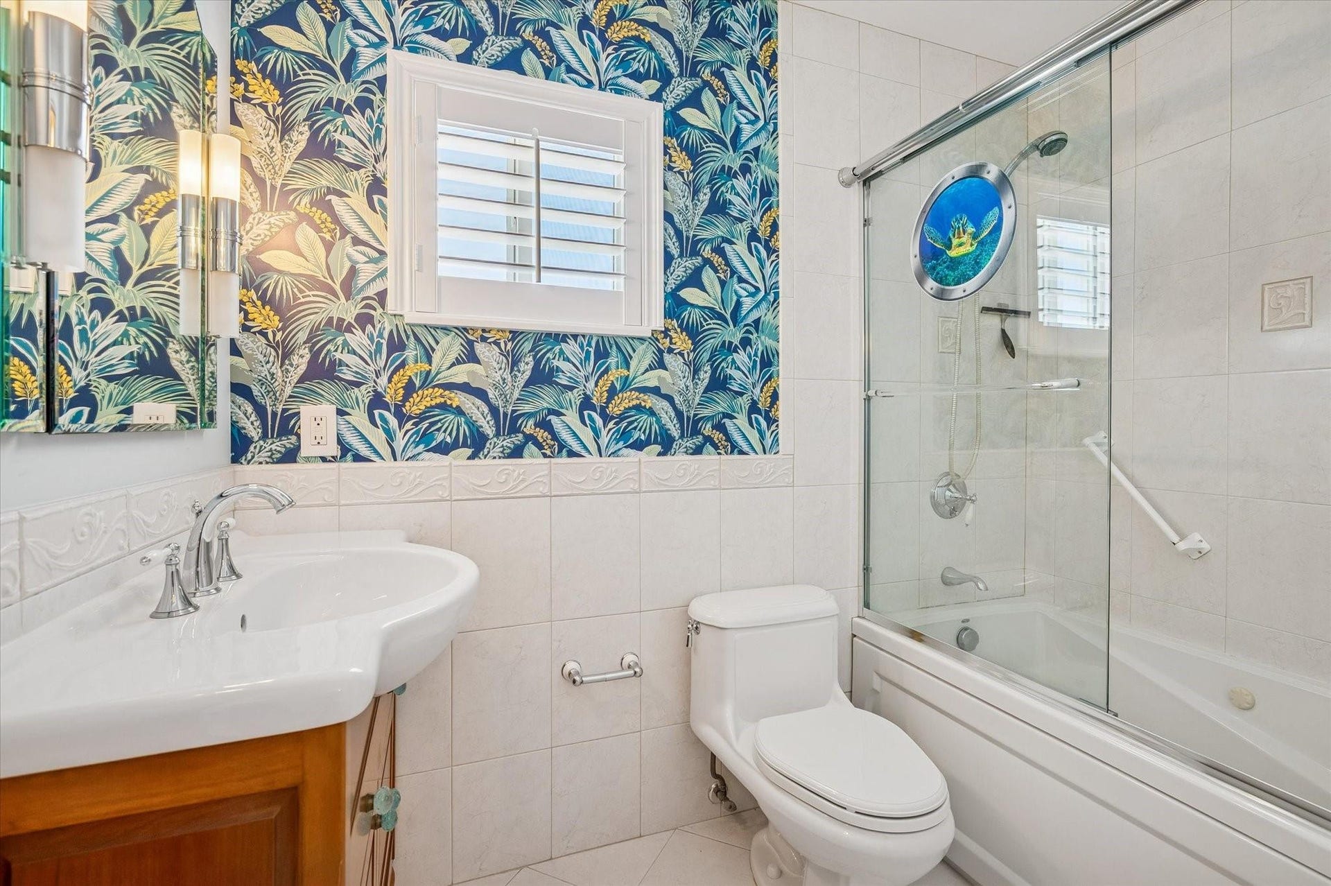 5400 N Ocean Boulevard, #44, Lauderdale-By-The-Sea, Lauderdale By The Sea, FL 33308 5400 N Ocean Boulevard, #44, Lauderdale-By-The-Sea, Lauderdale By The Sea, FL 33308
