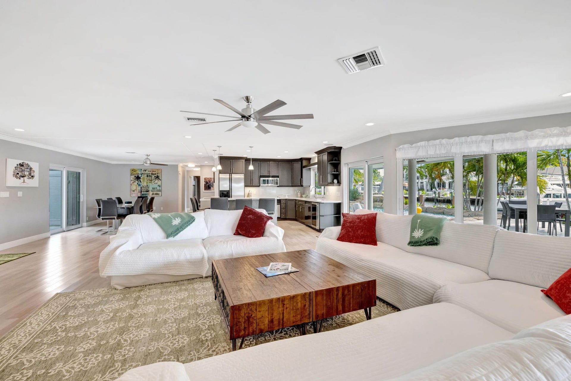 288 S Tradewinds Avenue, Lauderdale By The Sea, FL 33308 288 S Tradewinds Avenue, Lauderdale By The Sea, FL 33308