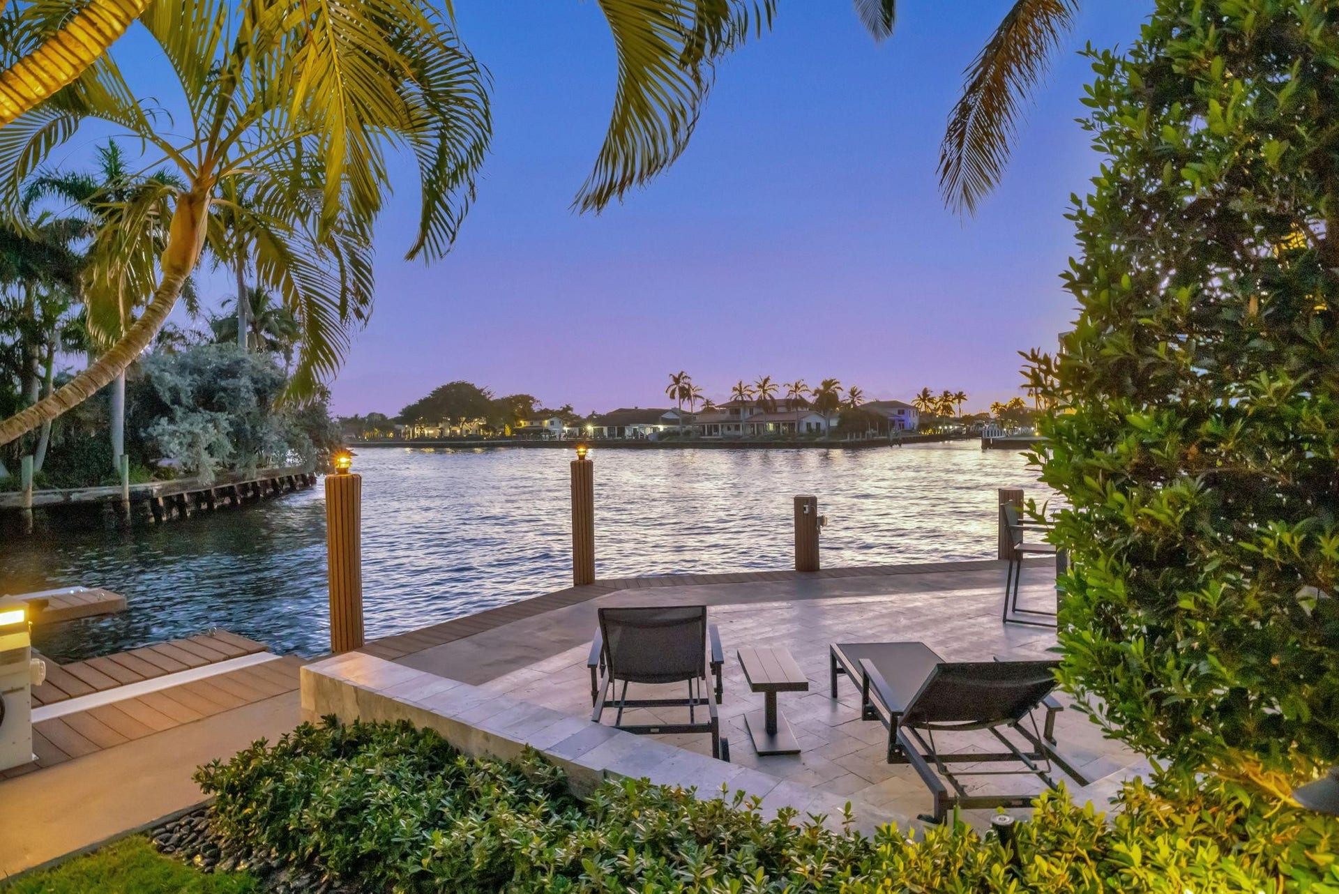 288 S Tradewinds Avenue, Lauderdale By The Sea, FL 33308 288 S Tradewinds Avenue, Lauderdale By The Sea, FL 33308
