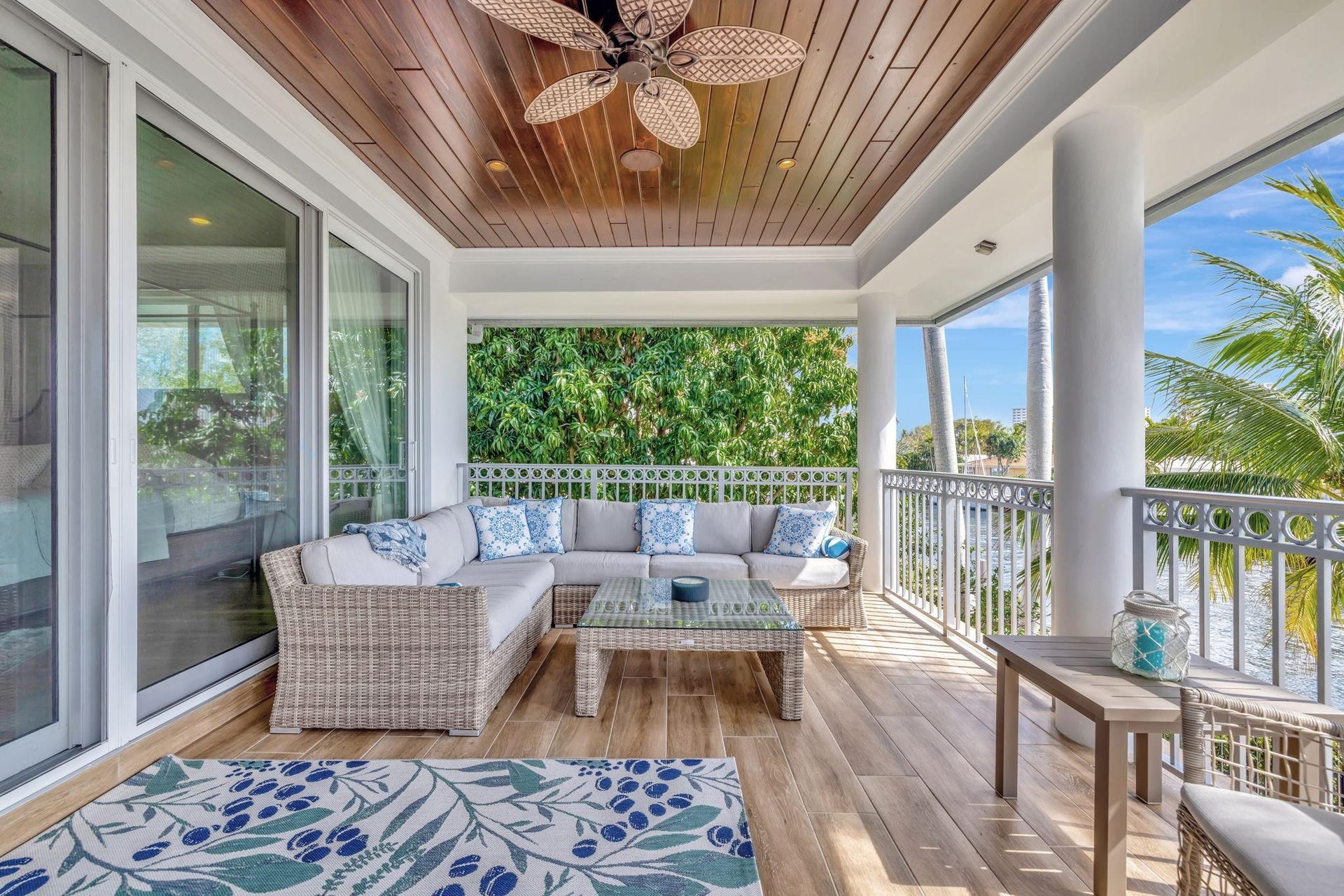 288 S Tradewinds Avenue, Lauderdale By The Sea, FL 33308