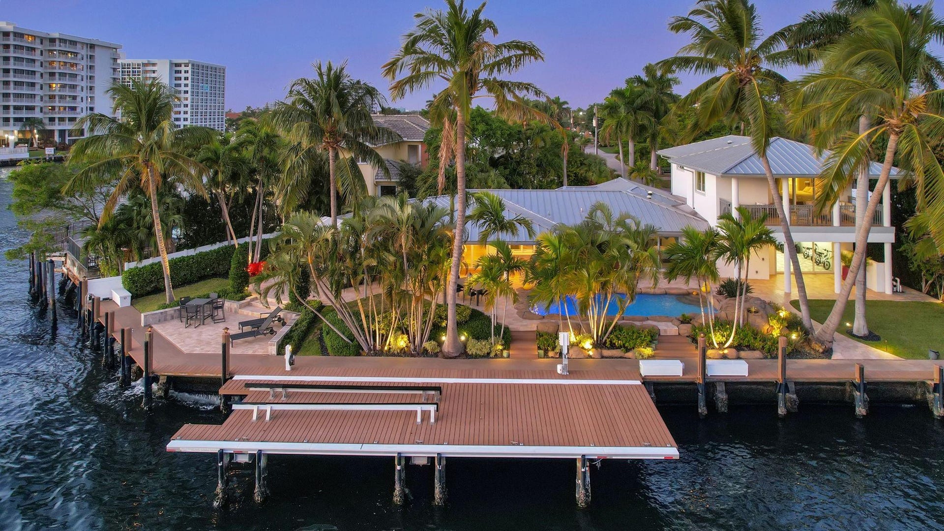 288 S Tradewinds Avenue, Lauderdale By The Sea, FL 33308 288 S Tradewinds Avenue, Lauderdale By The Sea, FL 33308