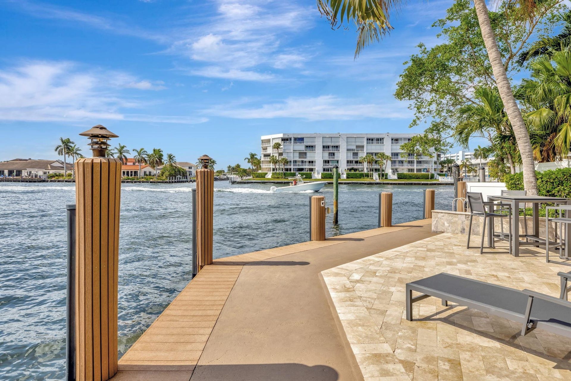 288 S Tradewinds Avenue, Lauderdale By The Sea, FL 33308