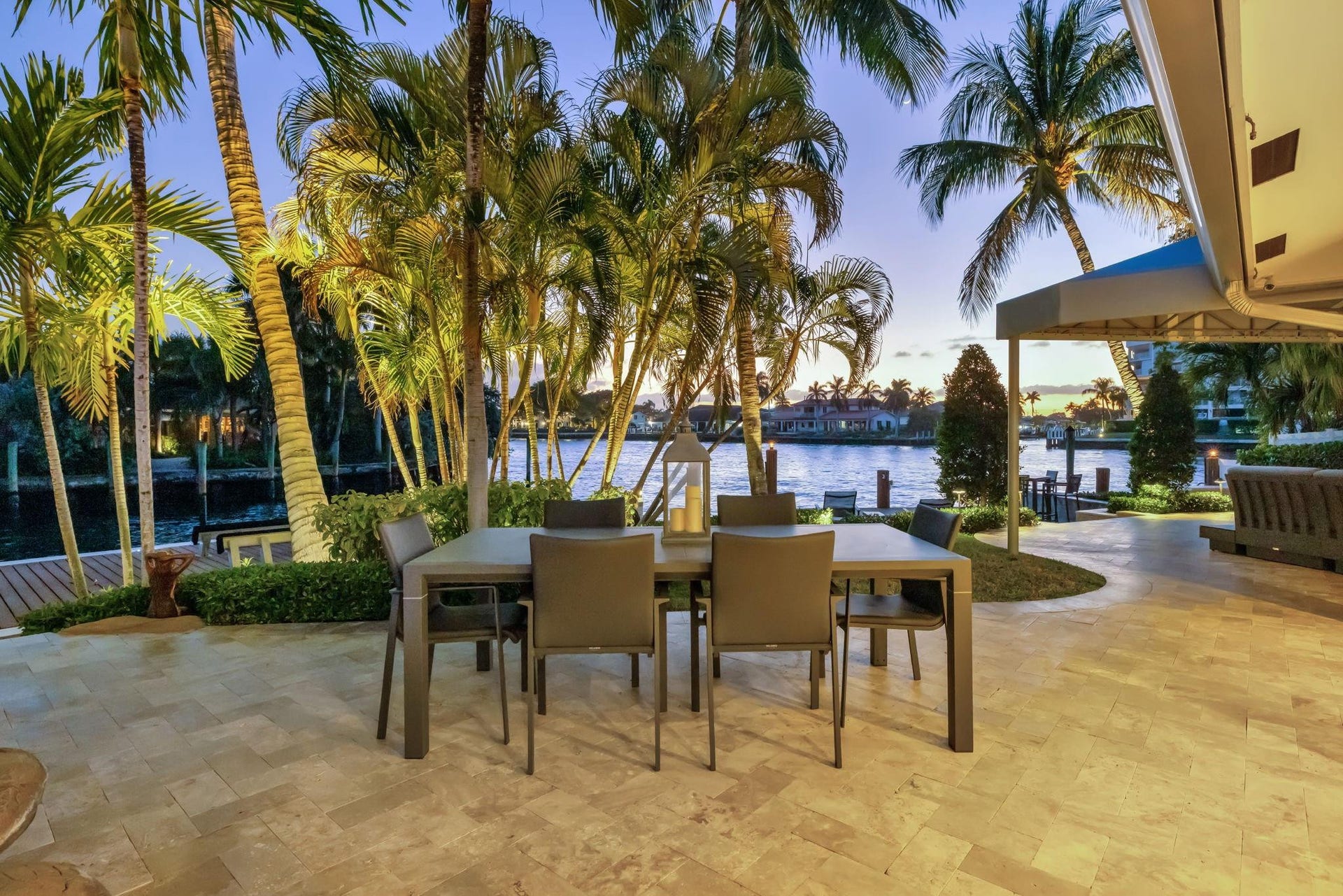 288 S Tradewinds Avenue, Lauderdale By The Sea, FL 33308