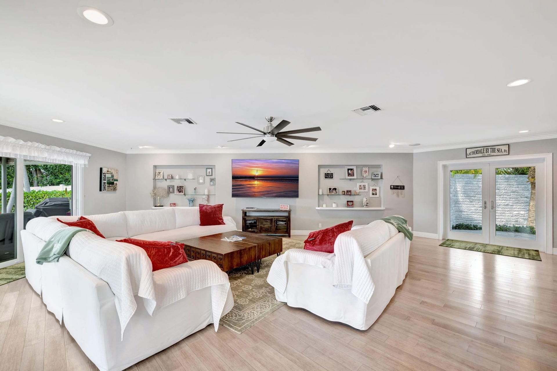 288 S Tradewinds Avenue, Lauderdale By The Sea, FL 33308