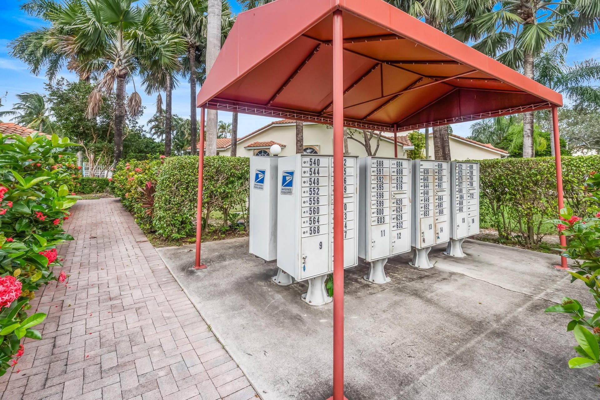 MAILBOXES