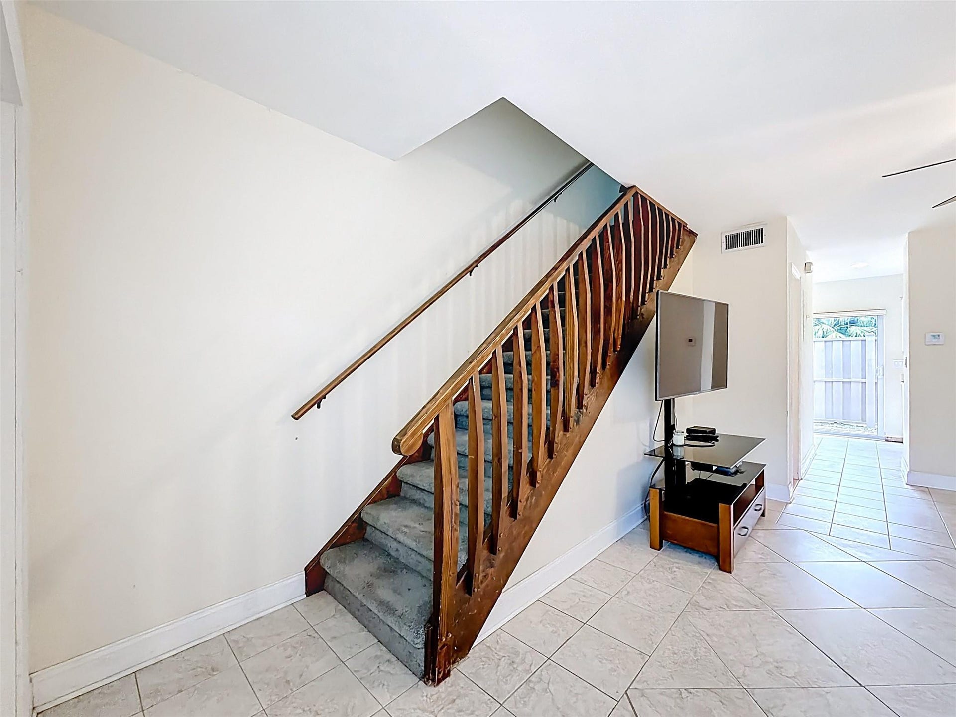 79 NE 20th Court, Wilton Manors, FL 33305 Photo 13