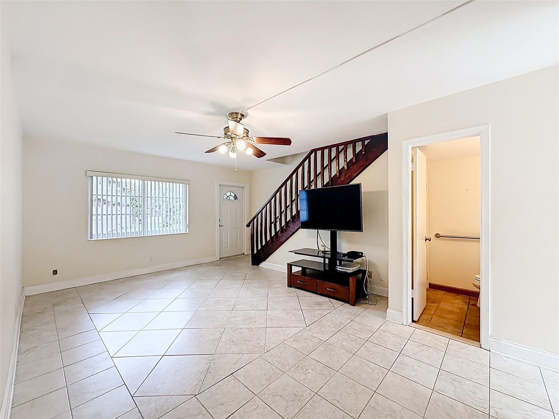 79 NE 20th Court, Wilton Manors, FL 33305 Photo 16