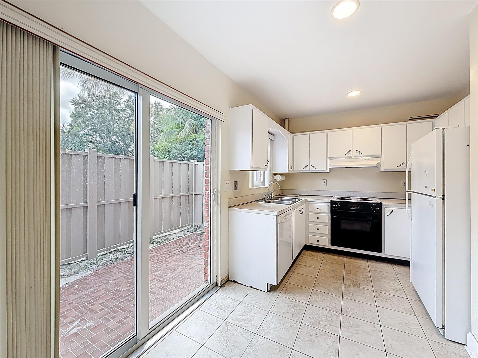 79 NE 20th Court, Wilton Manors, FL 33305 Photo 4