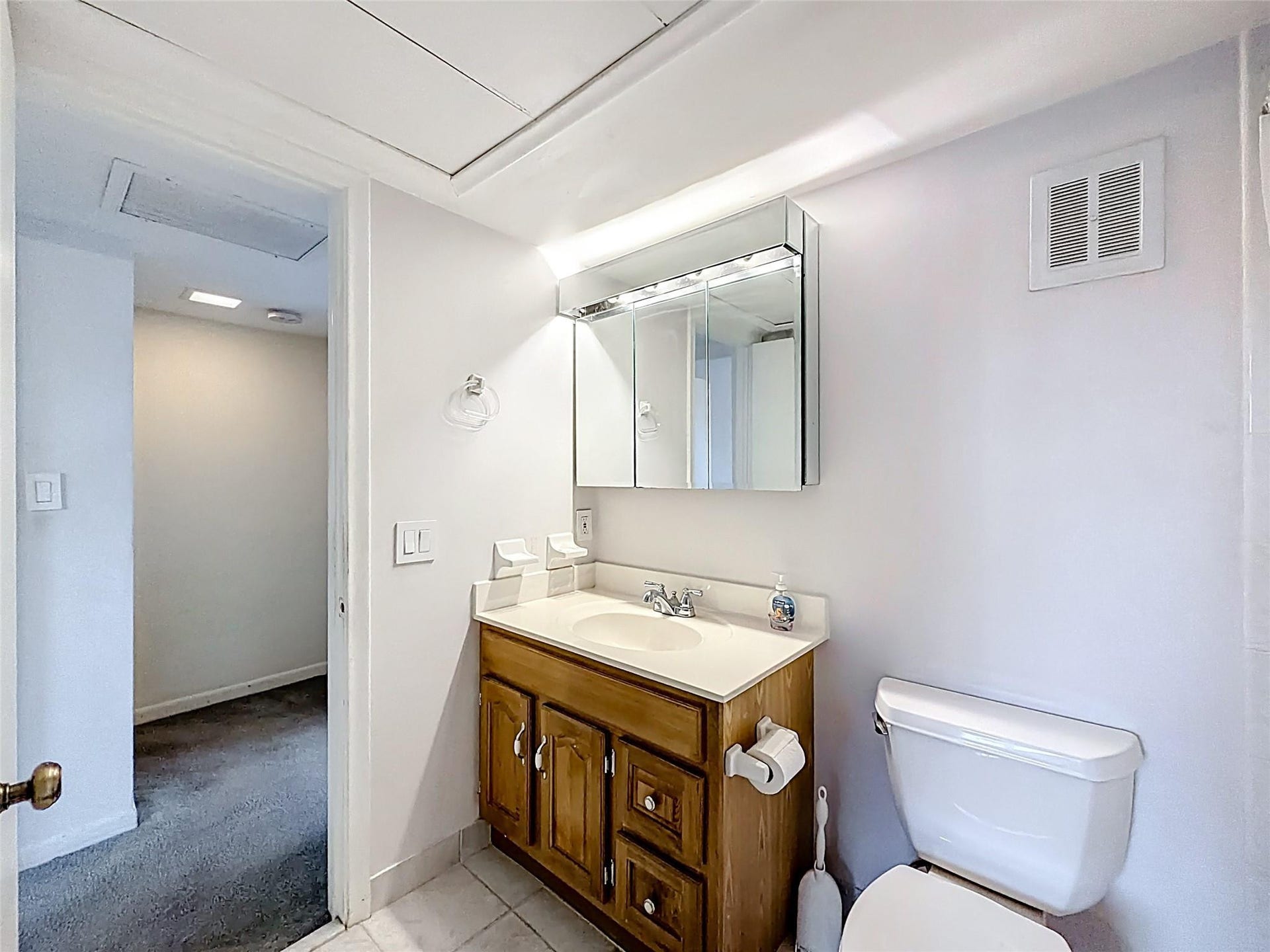 79 NE 20th Court, Wilton Manors, FL 33305 Photo 18