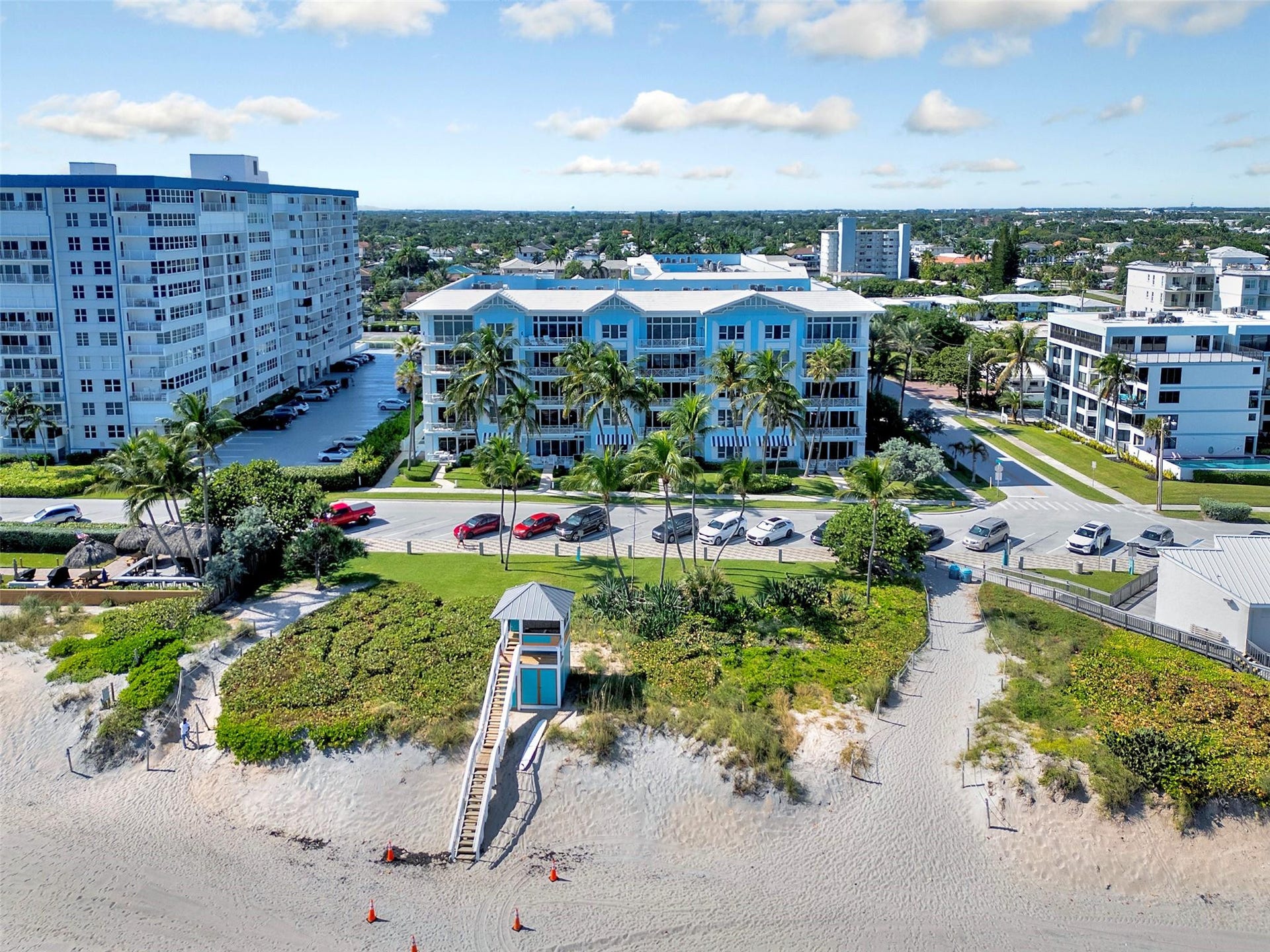 701 SE 21st Avenue, #502, Deerfield Beach, FL 33441 On Ocean near Pier and restaurants