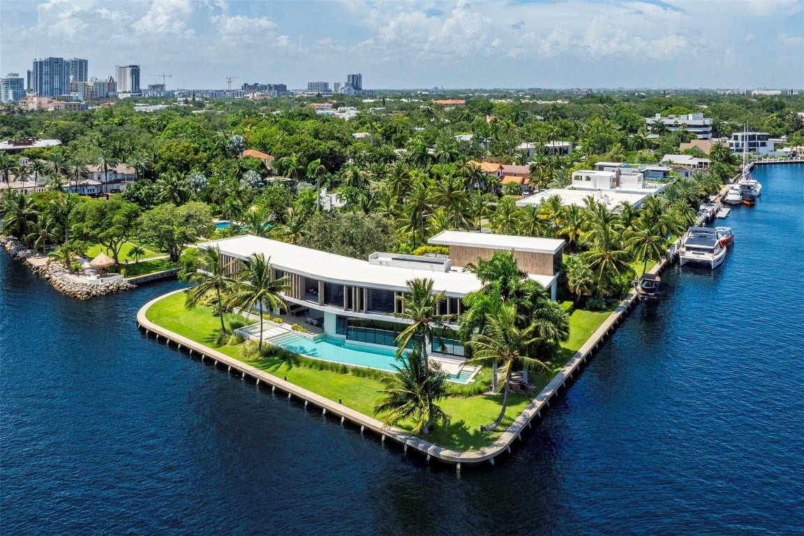516 Mola Avenue, Fort Lauderdale, FL 33301 516 Mola Avenue, Fort Lauderdale, FL 33301