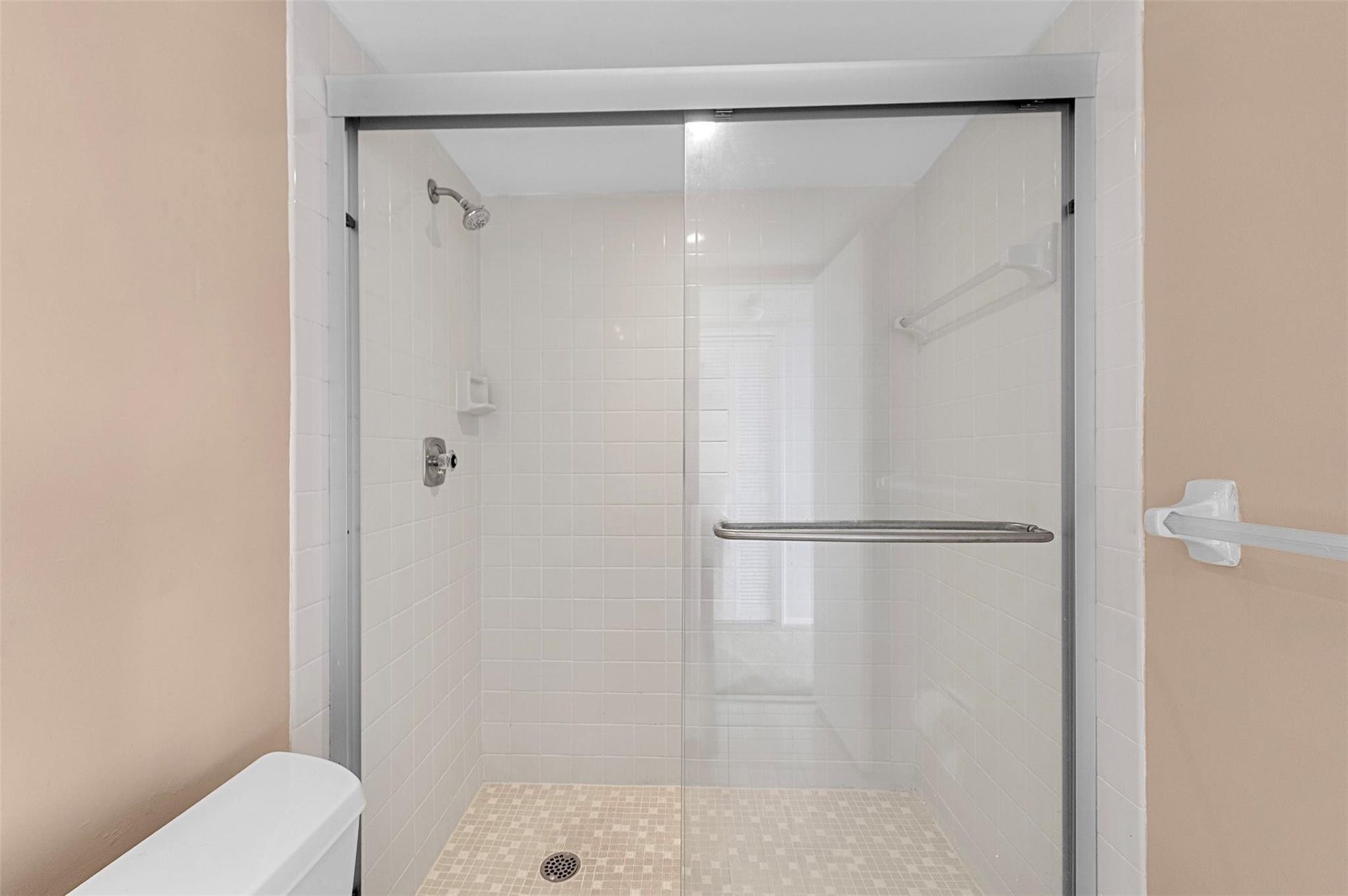 3520 Oaks Way, #806, Pompano Beach, FL 33069 Photo 9
