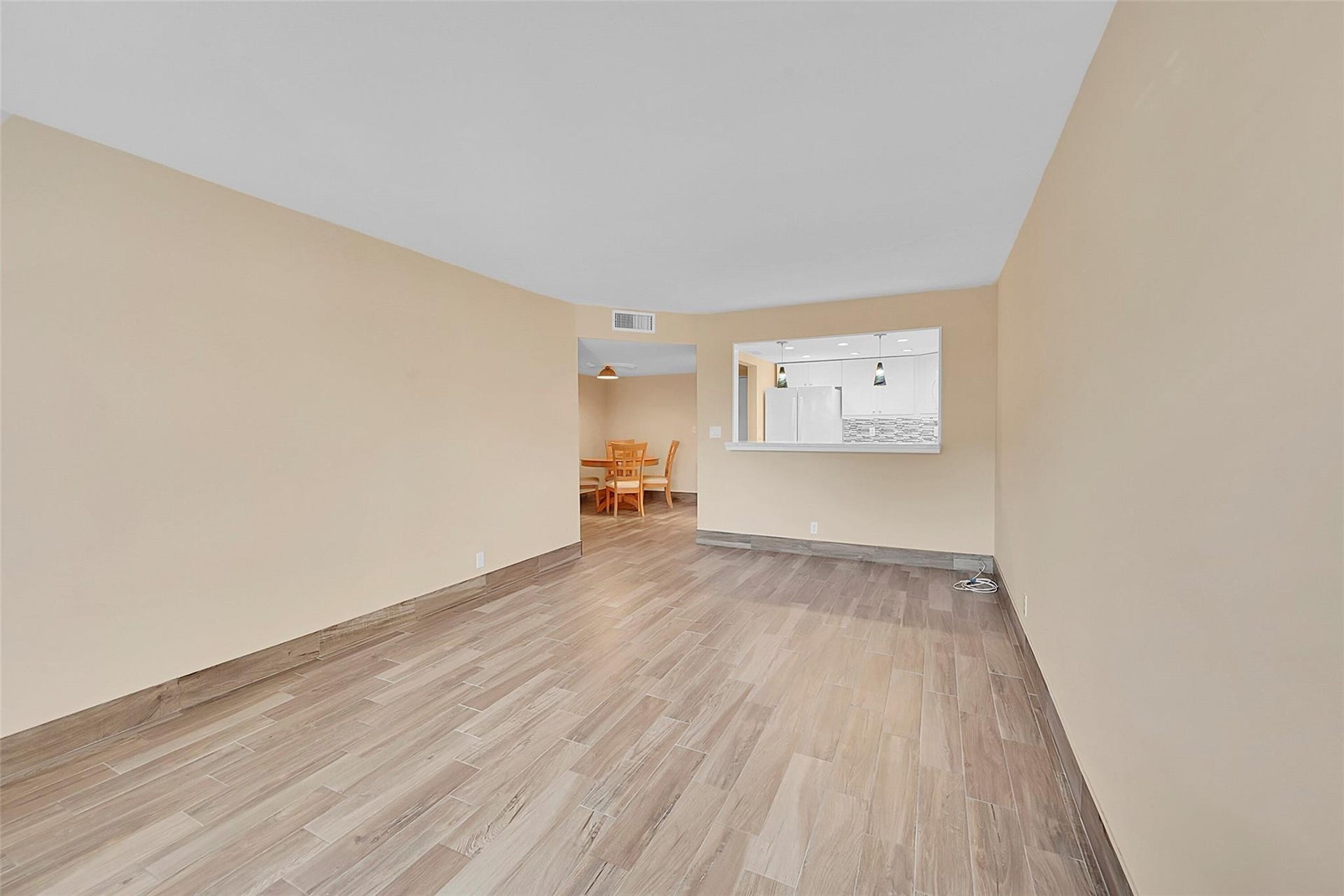 3002 NE 5th Terrace, #102-b, Wilton Manors, FL 33334 Photo 11