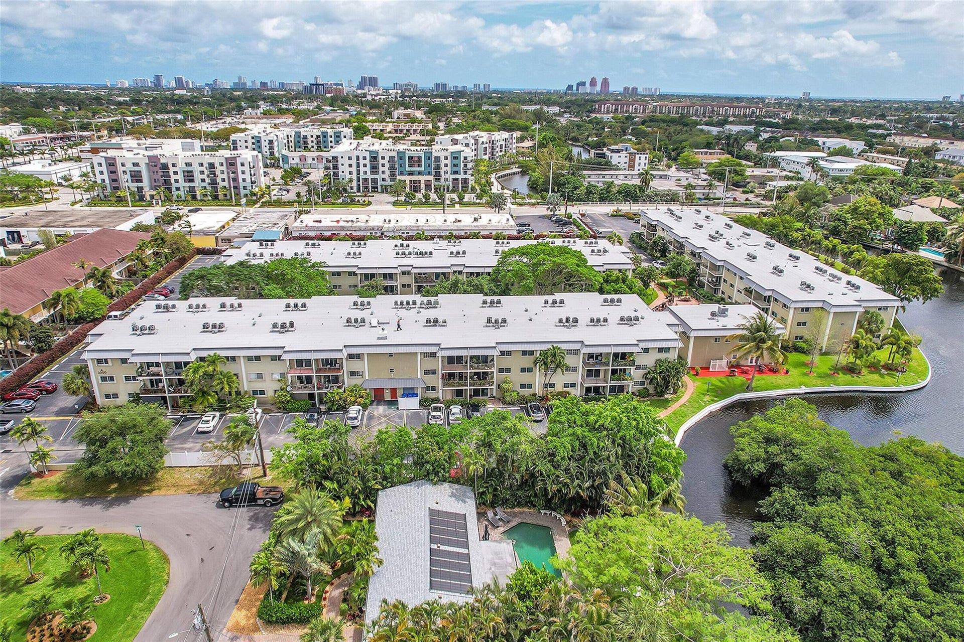 3002 NE 5th Terrace, #102-b, Wilton Manors, FL 33334 Photo 42