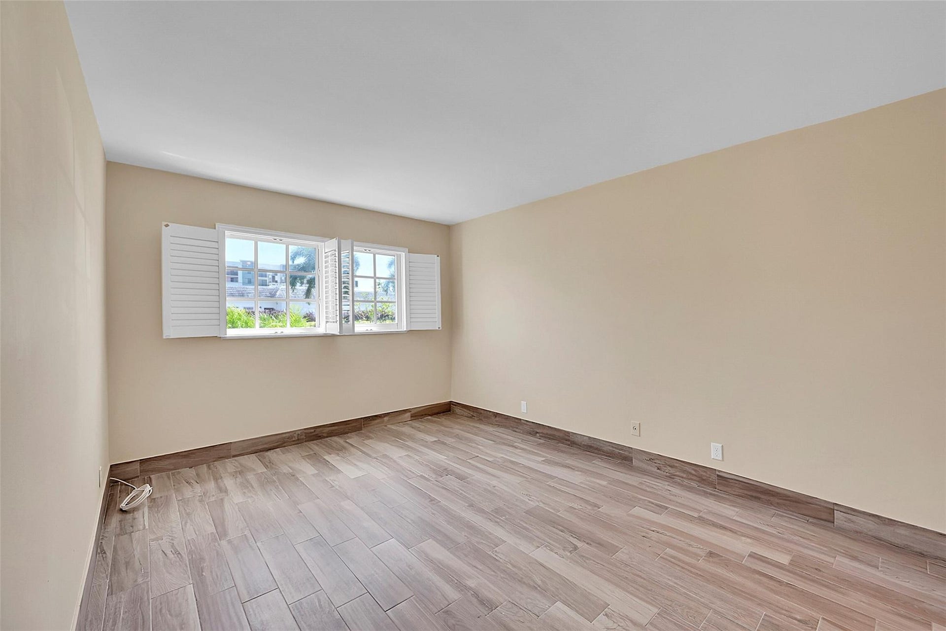 3002 NE 5th Terrace, #102-b, Wilton Manors, FL 33334 Photo 19