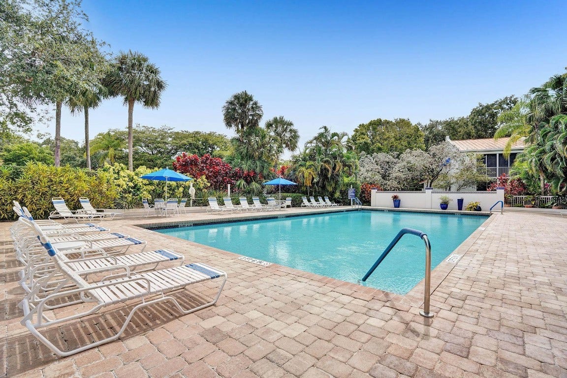4114 W Palm Aire Drive, #146b, Pompano Beach, FL 33069 4114 W Palm Aire Drive, #146b, Pompano Beach, FL 33069