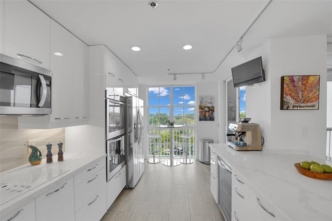 4114 W Palm Aire Drive, #146b, Pompano Beach, FL 33069 4114 W Palm Aire Drive, #146b, Pompano Beach, FL 33069