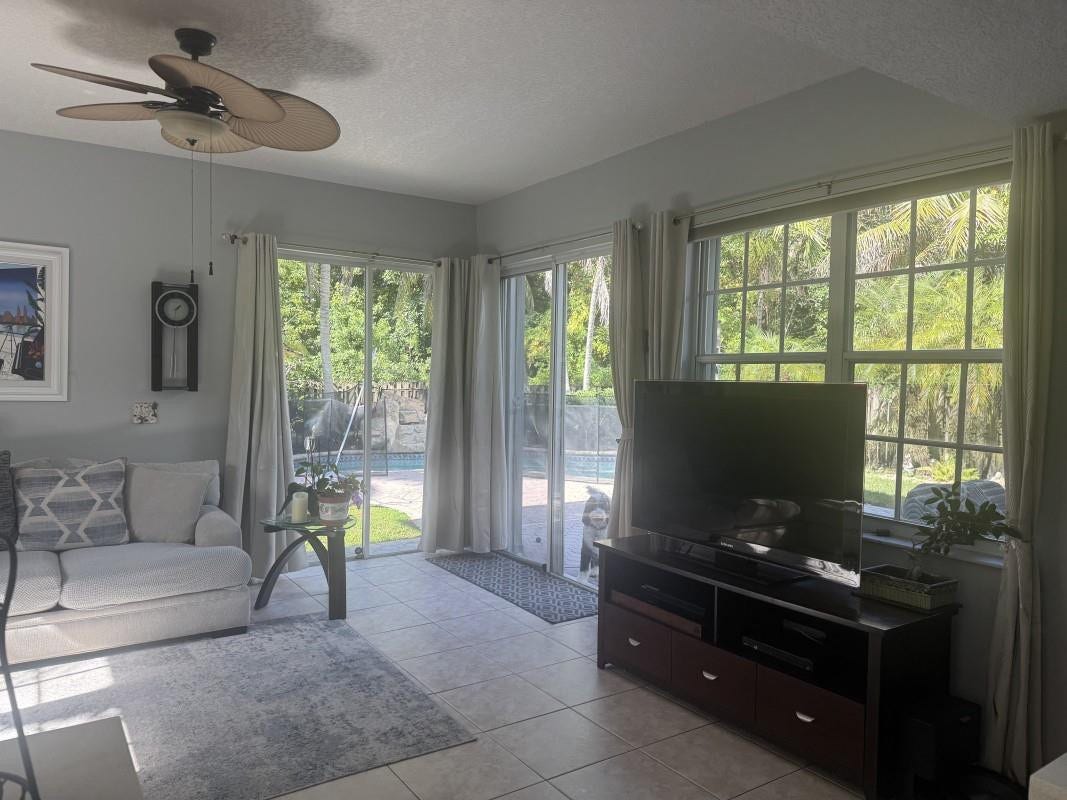 12353 Natalies Cove Road, Cooper City, FL 33330