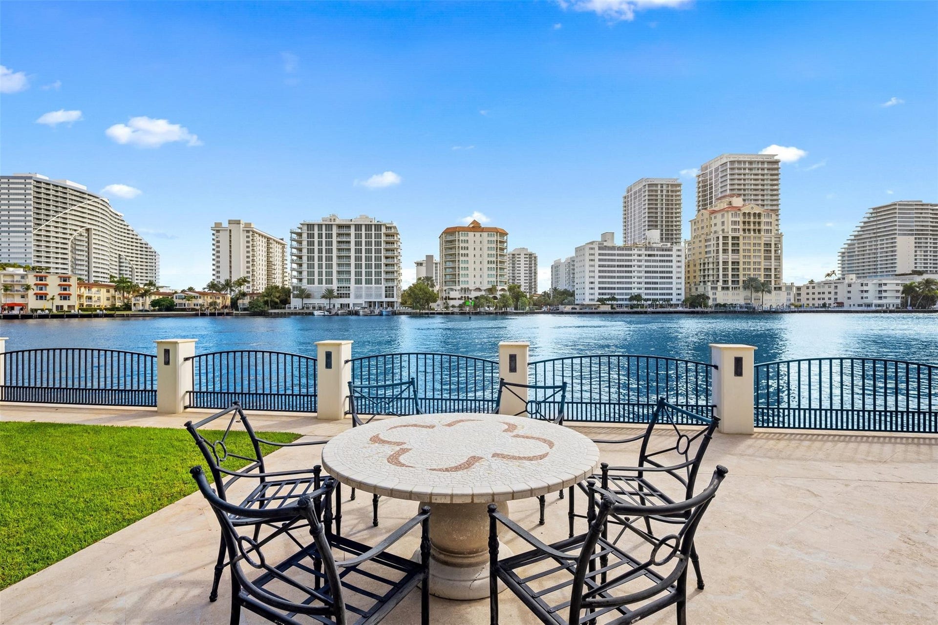 2716 Aqua Vista Boulevard, Fort Lauderdale, FL 33301 Photo 86