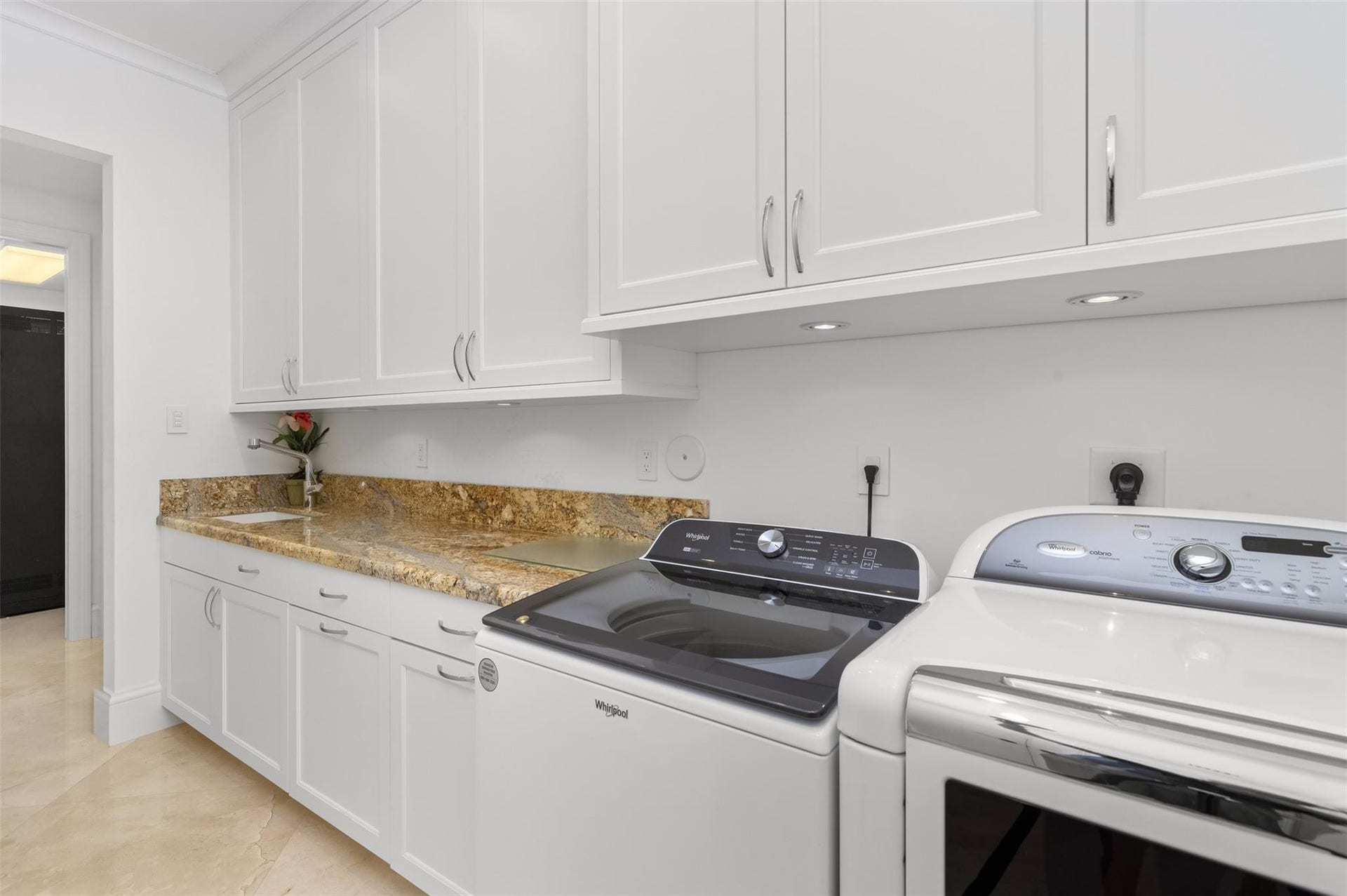 2716 Aqua Vista Boulevard, Fort Lauderdale, FL 33301 Photo 41