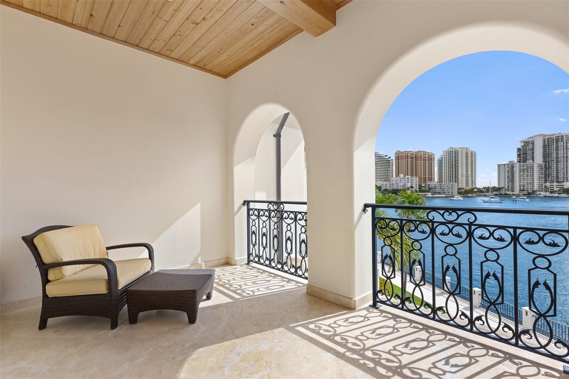 2716 Aqua Vista Boulevard, Fort Lauderdale, FL 33301 Photo 61