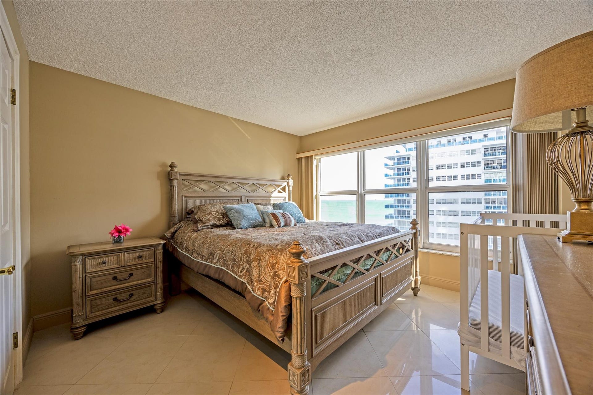 3500 Galt Ocean Drive, #1102, Fort Lauderdale, FL 33308