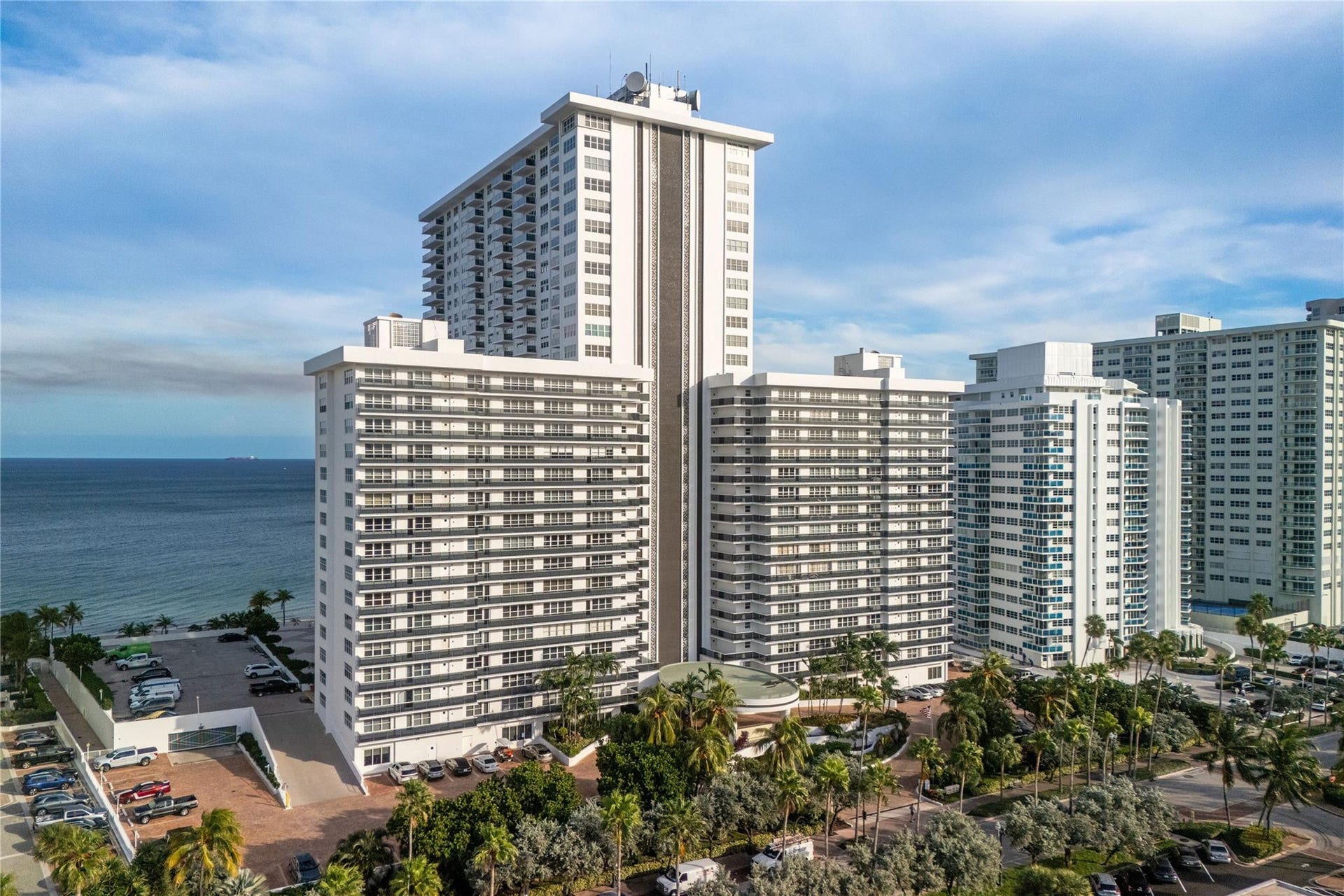 3500 Galt Ocean Drive, #1102, Fort Lauderdale, FL 33308