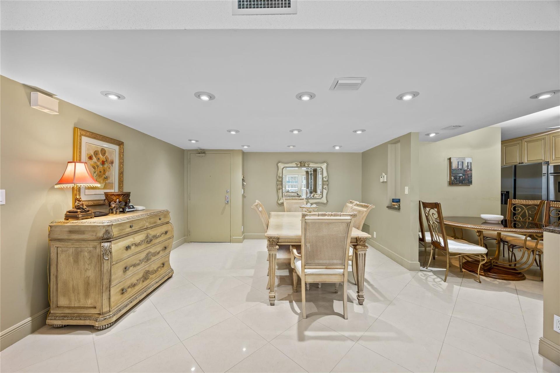 3500 Galt Ocean Drive, #1102, Fort Lauderdale, FL 33308