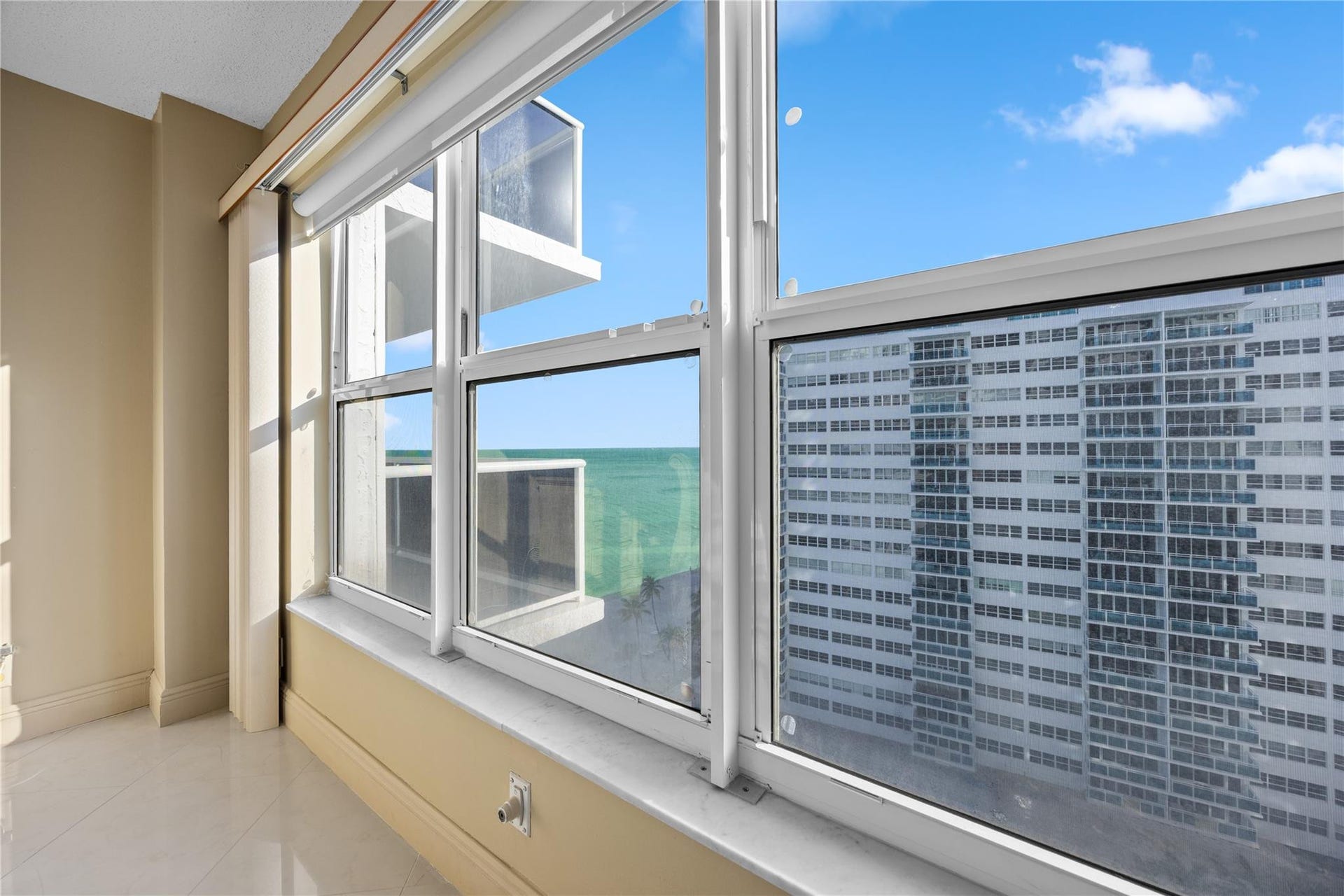3500 Galt Ocean Drive, #1102, Fort Lauderdale, FL 33308