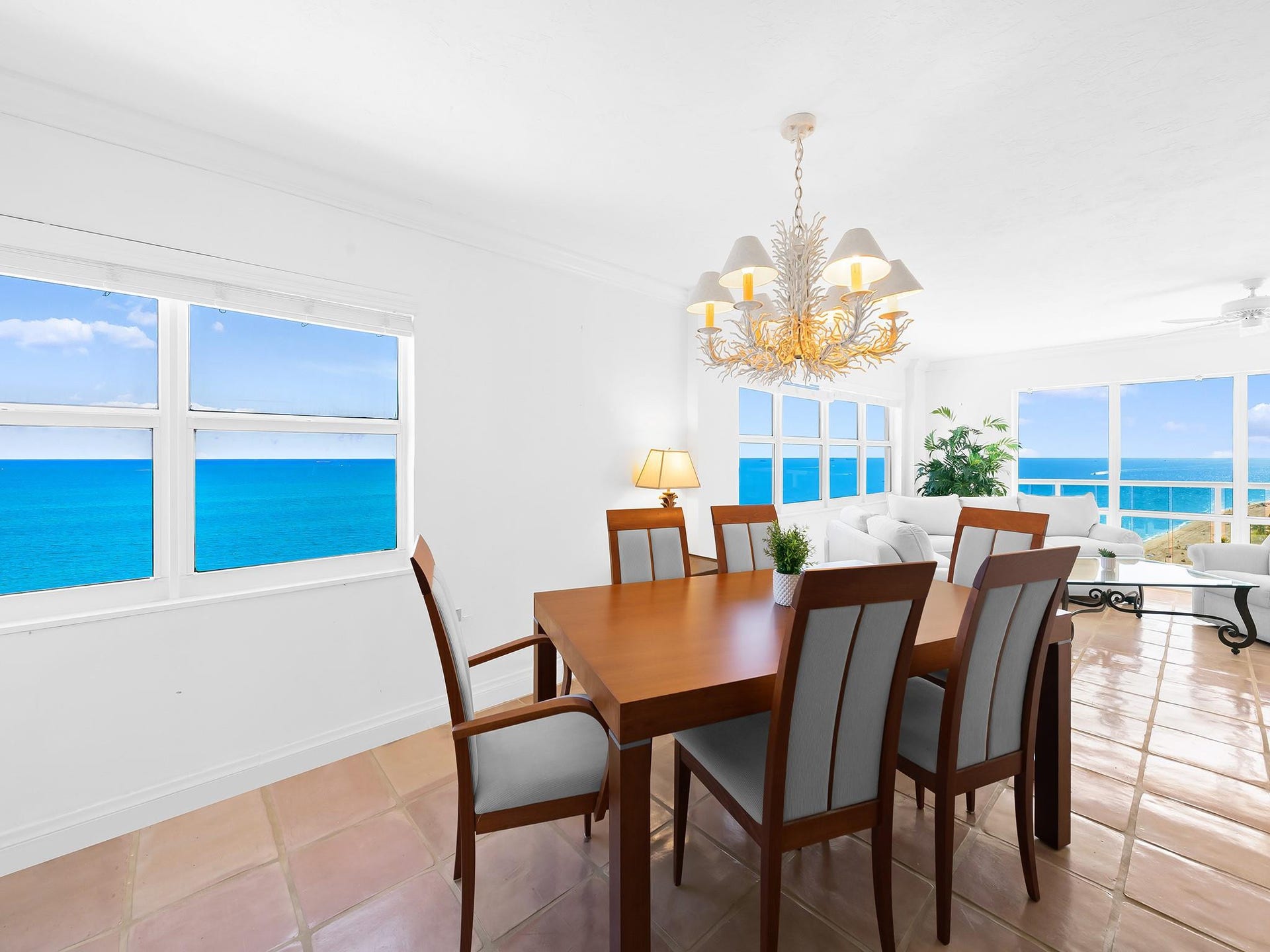 3400 Galt Ocean Drive, #1202S, Fort Lauderdale, FL 33308 Dining area