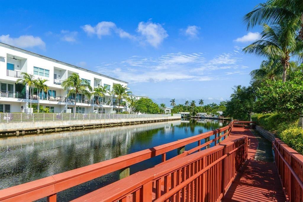 2633 NE 14th Avenue, #501, Wilton Manors, FL 33305 2633 NE 14th Avenue, #501, Wilton Manors, FL 33305