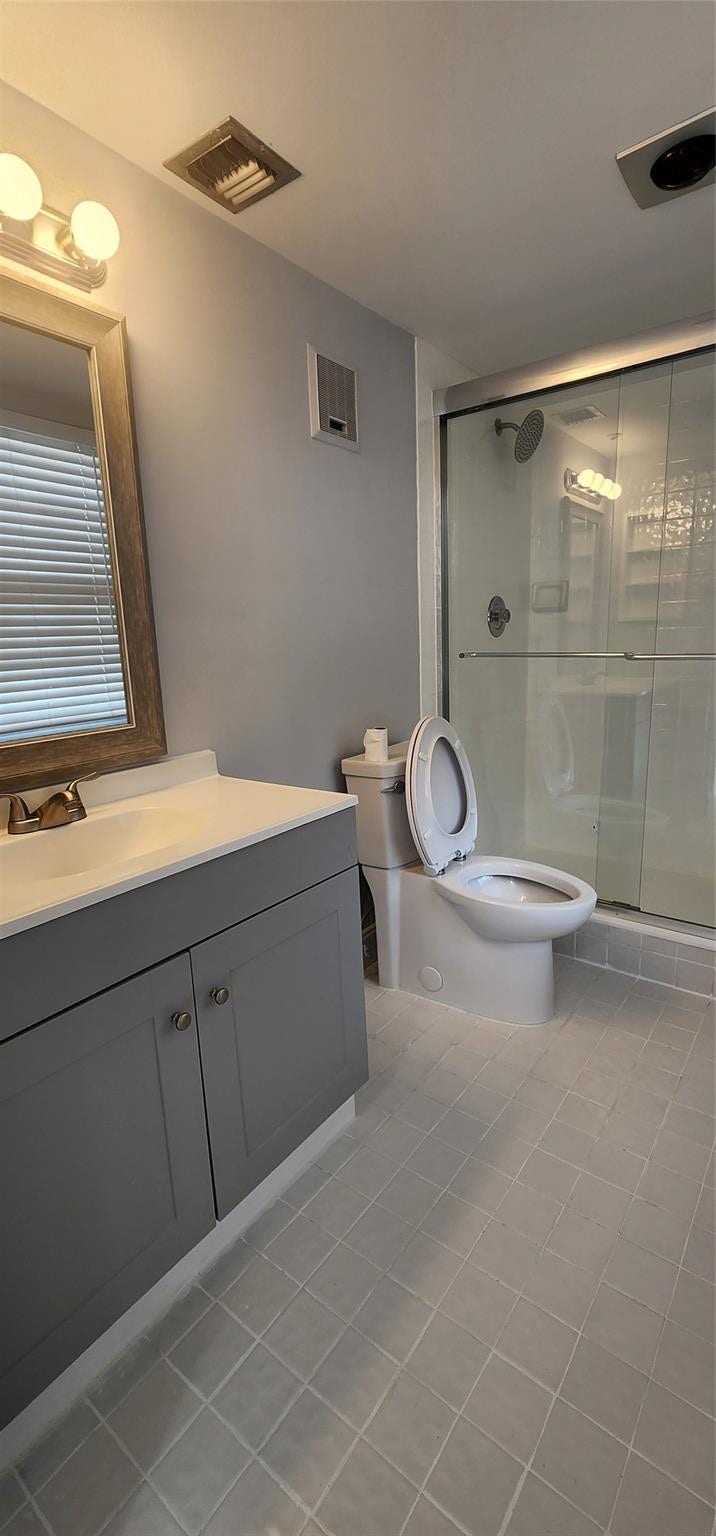 3503 Oaks Way, #513, Pompano Beach, FL 33069 1st