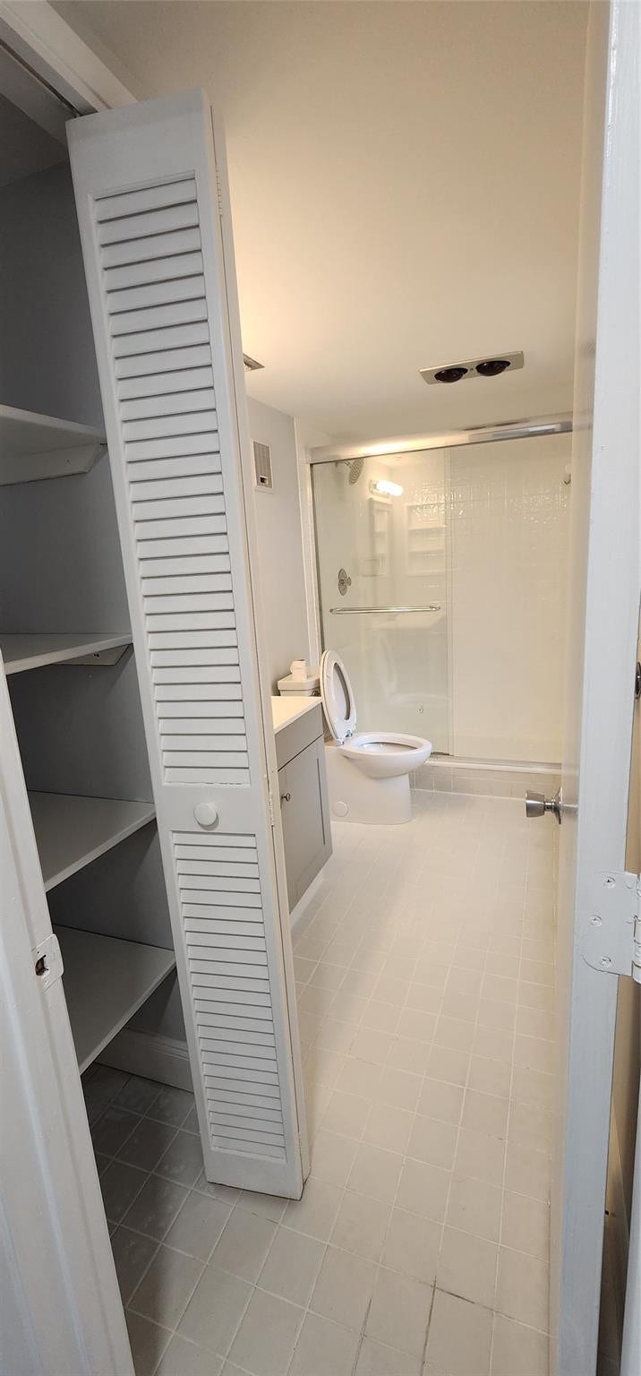 3503 Oaks Way, #513, Pompano Beach, FL 33069 1st
