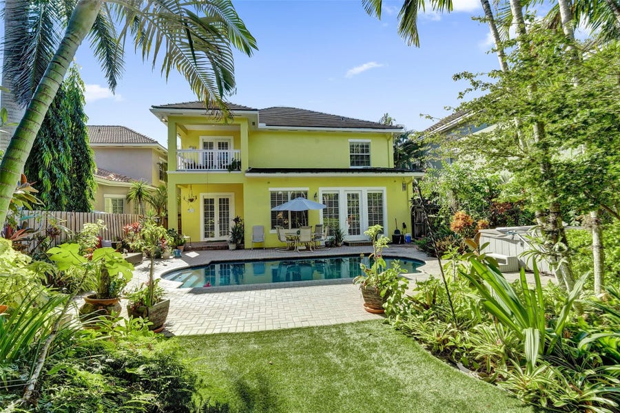 Property photo for 101 NE 21st Street, Wilton Manors, FL