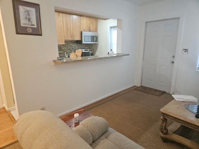 2404 NE 33rd Avenue, #12, Fort Lauderdale, FL 33305