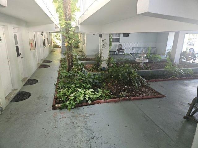2404 NE 33rd Avenue, #12, Fort Lauderdale, FL 33305