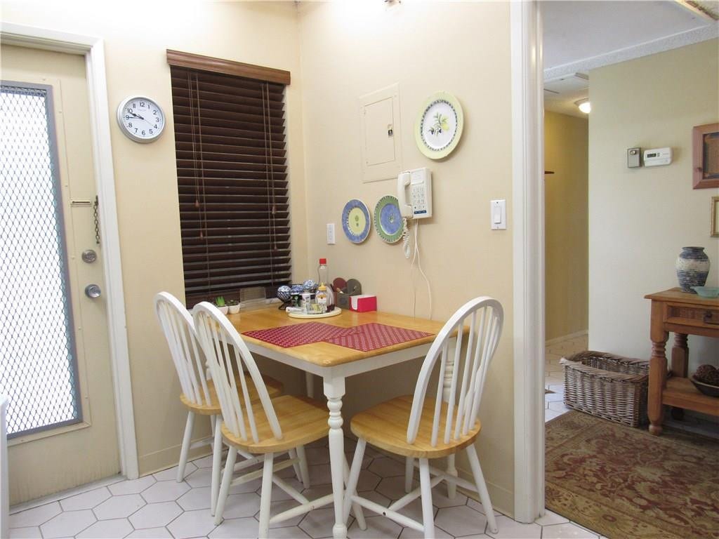 2661 S Course Drive, #404, Pompano Beach, FL 33069 Photo 14
