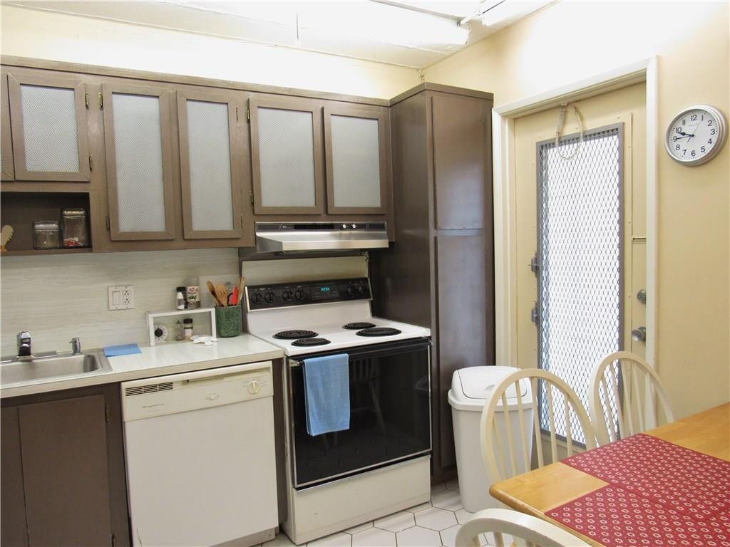 2661 S Course Drive, #404, Pompano Beach, FL 33069 Photo 13